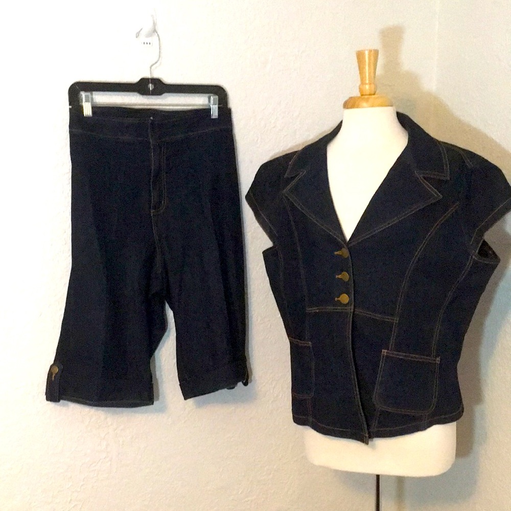 Two piece jacket & Capri set